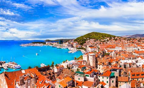 Category:Cities and towns in Croatia .